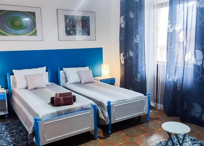 Casa Sisina, Intero Flussio